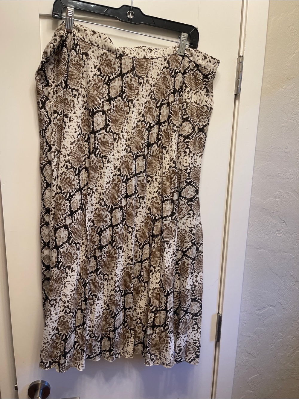 Banana Republic Brown and Black Snake-Print Midi Skirt
